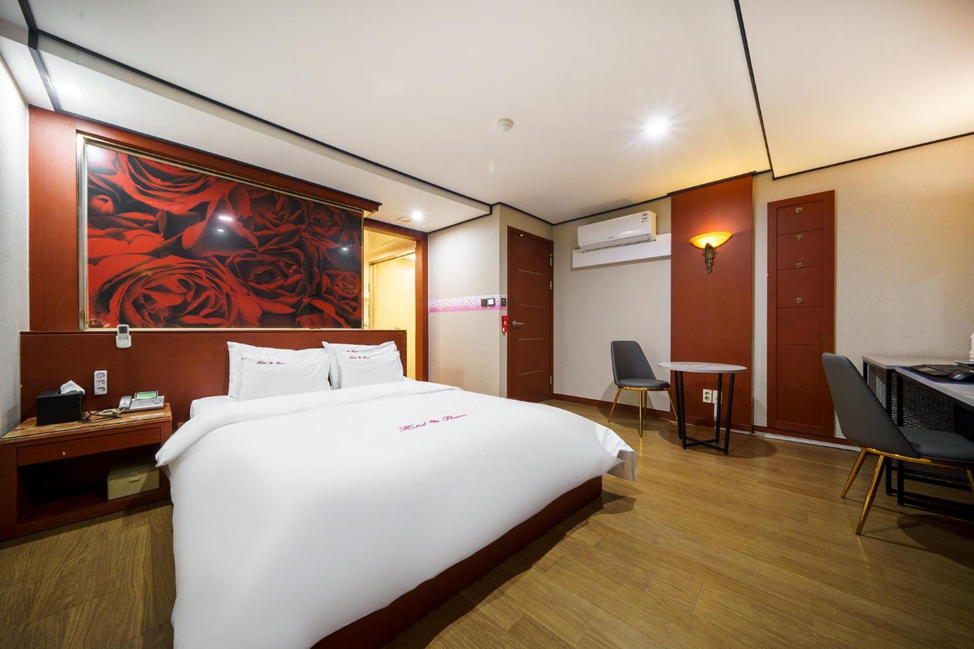 Flower Hotel Seoul Exterior photo