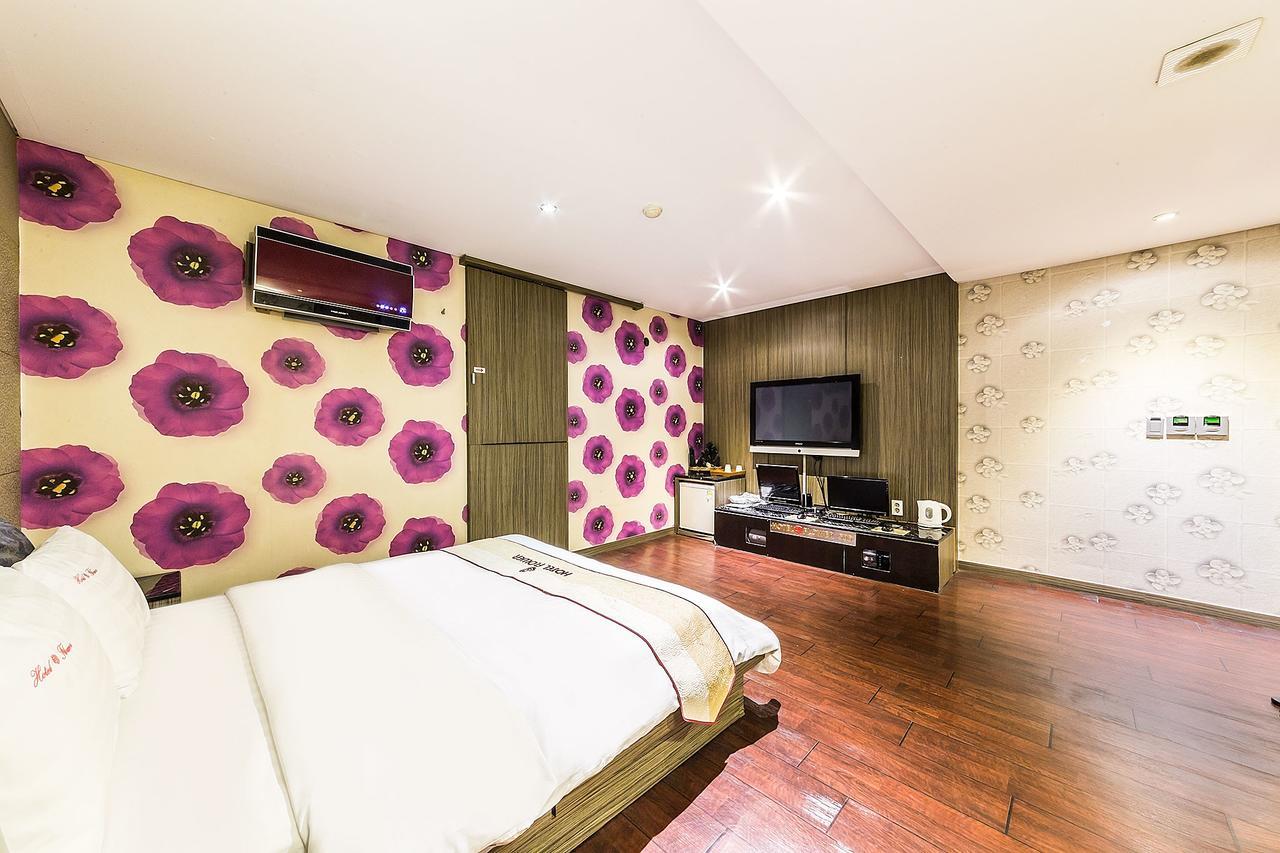 Flower Hotel Seoul Exterior photo